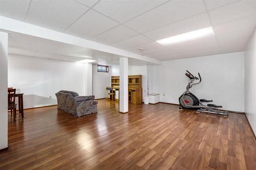 140 Tallman Street, Winnipeg, MB - Indoor Photo Showing Gym Room