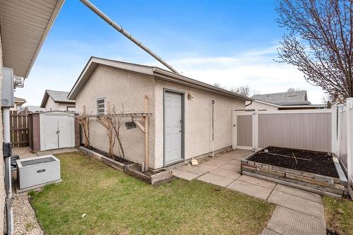 140 Tallman Street, Winnipeg, MB - Outdoor With Exterior