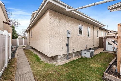 140 Tallman Street, Winnipeg, MB - Outdoor With Exterior