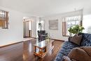 140 Tallman Street, Winnipeg, MB  - Indoor Photo Showing Living Room 