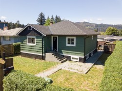 2544 8th Ave Port Alberni, BC V9Y 2L7