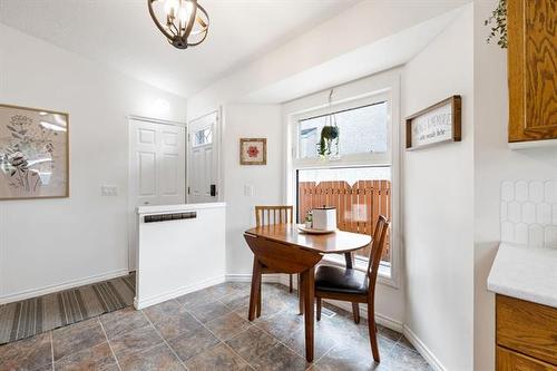 79 Riverstone Rd, Winnipeg, MB 