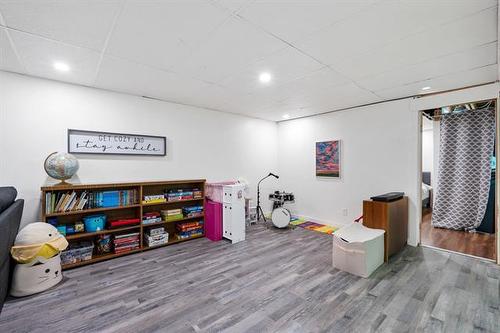 79 Riverstone Rd, Winnipeg, MB 