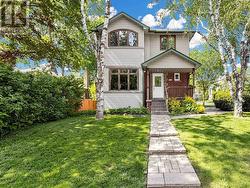 200 BURNDALE AVENUE Toronto, ON M2N 1T3
