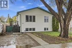 330B X AVENUE S  Saskatoon, SK S7M 3H6