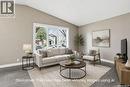 330B X Avenue S, Saskatoon, SK  - Indoor Photo Showing Living Room 