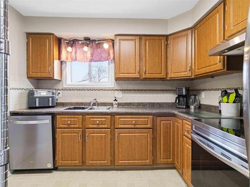 33 Huntingdon Drive, Cole Harbour, NS 