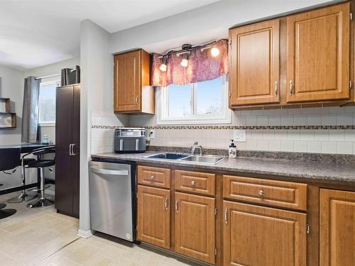 33 Huntingdon Drive, Cole Harbour, NS 