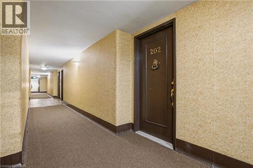 45 Westmount Road N Unit# 202, Waterloo, ON - Indoor Photo Showing Other Room