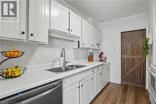 45 Westmount Road N Unit# 202, Waterloo, ON - Indoor Photo Showing Kitchen With Double Sink