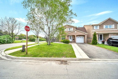 2479 Grindstone Court, Mississauga, ON - Outdoor With Facade