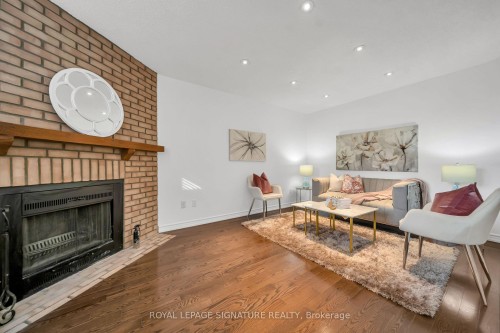 2479 Grindstone Court, Mississauga, ON - Indoor Photo Showing Living Room With Fireplace