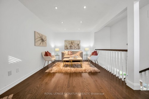 2479 Grindstone Court, Mississauga, ON - Indoor