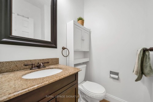 2479 Grindstone Court, Mississauga, ON - Indoor Photo Showing Bathroom