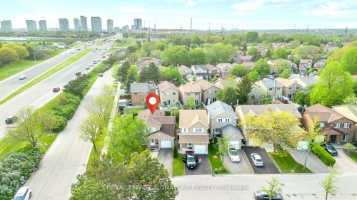 2479 Grindstone Court, Mississauga, ON - Outdoor With View