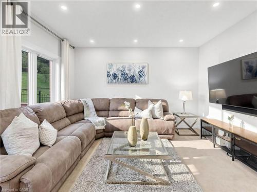 70 Doon Mills Drive, Kitchener, ON - Indoor Photo Showing Living Room