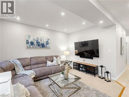 70 Doon Mills Drive, Kitchener, ON - Indoor Photo Showing Living Room