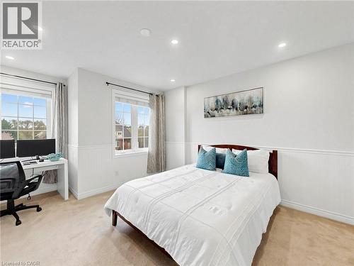 70 Doon Mills Drive, Kitchener, ON - Indoor Photo Showing Bedroom
