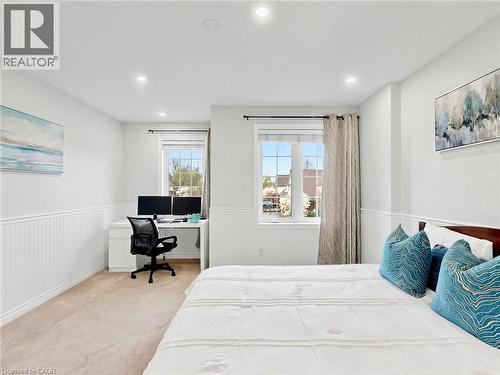 70 Doon Mills Drive, Kitchener, ON - Indoor Photo Showing Bedroom
