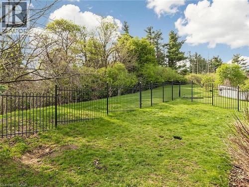 70 Doon Mills Drive, Kitchener, ON - Outdoor