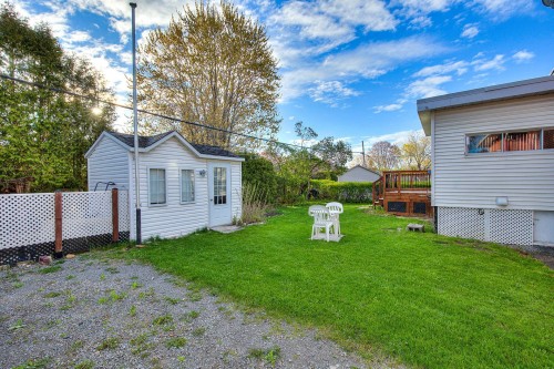 Cour - 139 Av. Giroux, Laval (Laval-Des-Rapides), QC - Outdoor