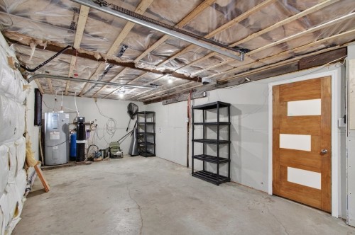 Garage - 113 Ch. Gougeon, La Minerve, QC - Indoor Photo Showing Other Room