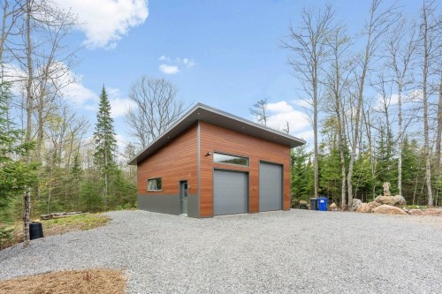 Garage - 25 Ch. Thibault, Val-Des-Monts, QC - Outdoor