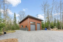 Garage - 