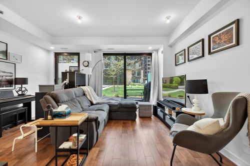 Salon - 112-100 Rue Du Séminaire, Montréal (Le Sud-Ouest), QC - Indoor Photo Showing Living Room