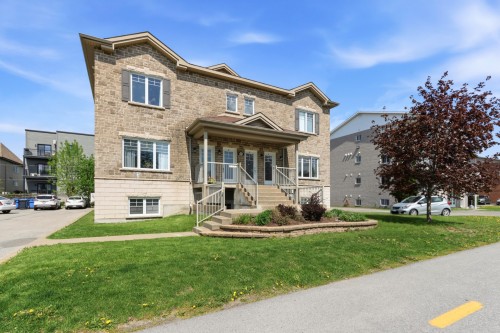 5-1059 Rue St-Joseph  Mercier, QC J6R 0C8