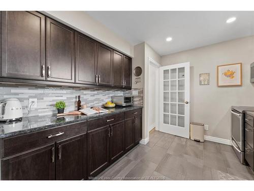 457 Watson, Windsor, ON 