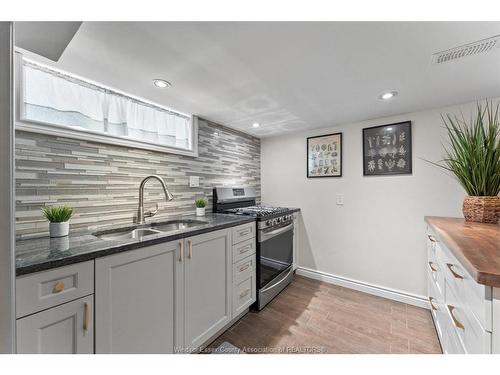 457 Watson, Windsor, ON 