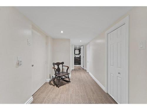 457 Watson, Windsor, ON 