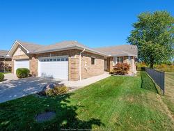 1592 BLUE HERON Drive  Windsor, ON N8P 1L6