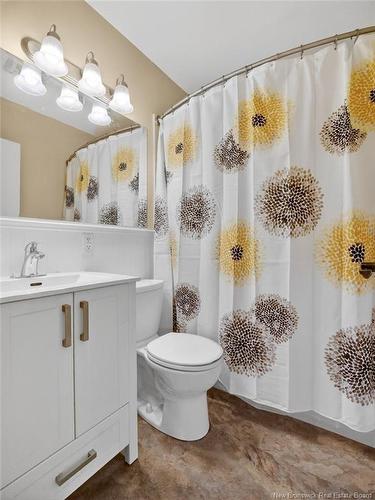 242 Broadway St, Moncton, NB 