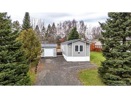 86 Hedgeview Dr, Fredericton, NB 