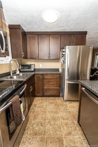 86 Hedgeview Dr, Fredericton, NB 