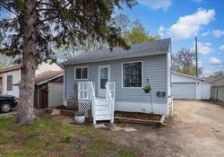 36 Barrington AVE  Winnipeg, MB R2M 5G9
