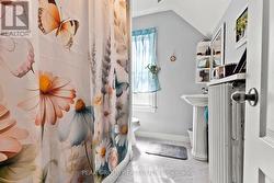 4 pc ensuite - 