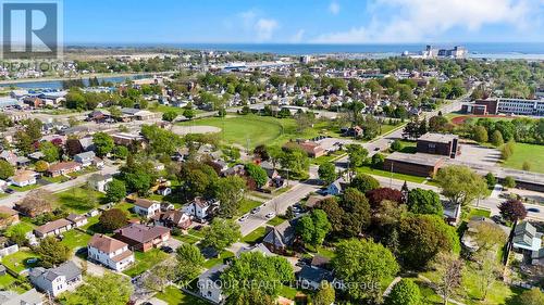 Close to parks schools the canal - 171 Killaly Street W, Port Colborne (Main Street), ON - Outdoor With View