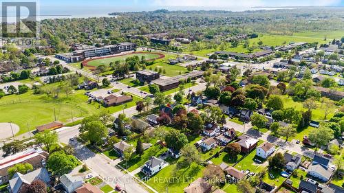 close to all amenities - 171 Killaly Street W, Port Colborne (Main Street), ON - Outdoor With View