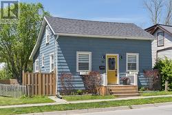 42 HOPE STREET N Port Hope, ON L1A 2N5