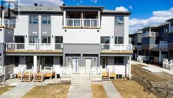920 PARNIAN PRIVATE Ottawa, ON K2J 7K6