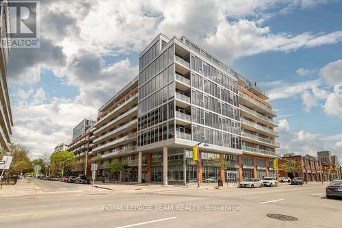 833 - 340 MCLEOD STREET  Ottawa, ON K2P 1A4