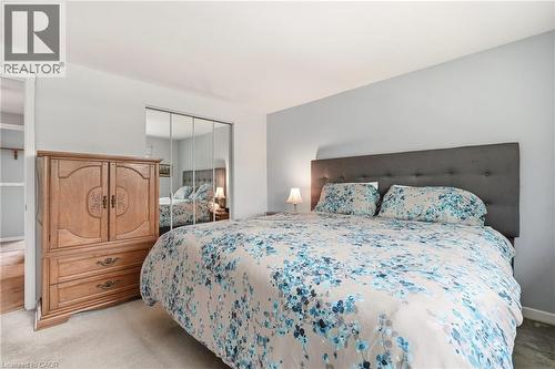 731 Mullin Way, Burlington, ON - Indoor Photo Showing Bedroom