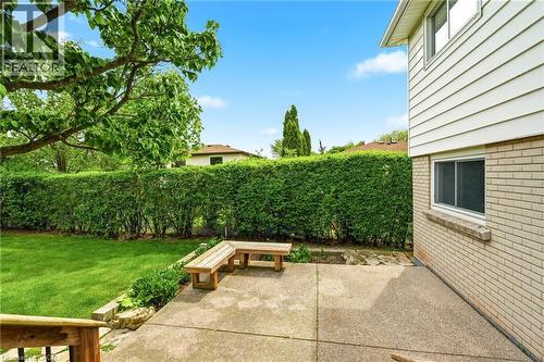 731 Mullin Way, Burlington, ON - Outdoor
