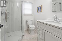 Upper Floor: 3-Piece Bathroom - 