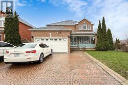 22 LYNDA MCNEIL PLACE Markham, ON L3S 3E4