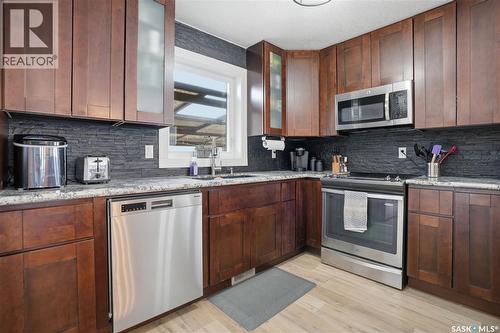 165 3Rd Street, Pilot Butte, SK - Indoor Photo Showing Kitchen With Stainless Steel Kitchen