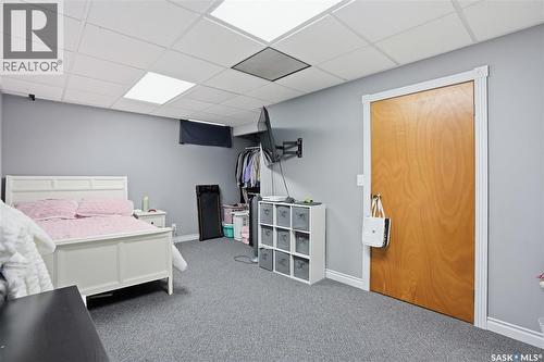 165 3Rd Street, Pilot Butte, SK - Indoor Photo Showing Bedroom